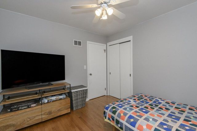 N87W15675 Belleview BOULEVARD, Menomonee Falls, WI 53051