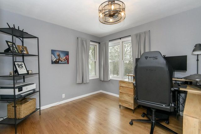 N87W15675 Belleview BOULEVARD, Menomonee Falls, WI 53051