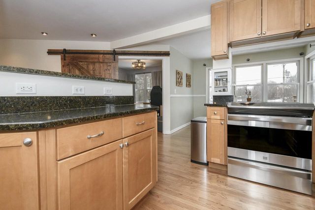 N87W15675 Belleview BOULEVARD, Menomonee Falls, WI 53051