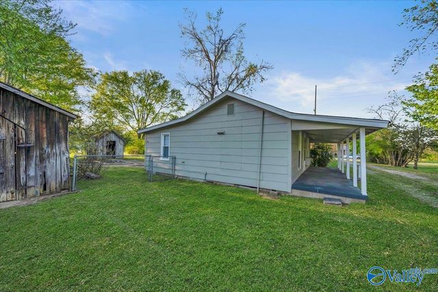 780 Little Cove Road, Gurley, AL 35748