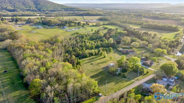 780 Little Cove Road, Gurley, AL 35748