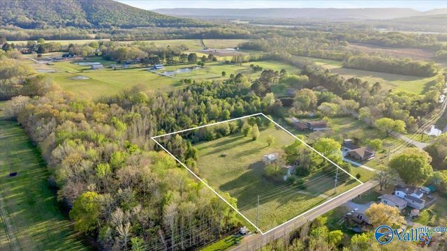 780 Little Cove Road, Gurley, AL 35748