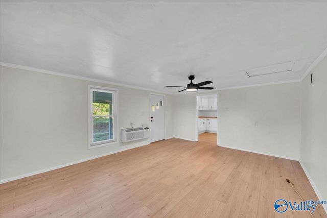 780 Little Cove Road, Gurley, AL 35748