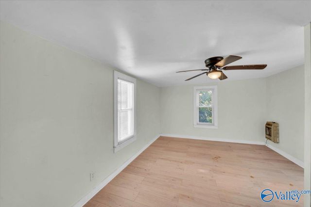 780 Little Cove Road, Gurley, AL 35748