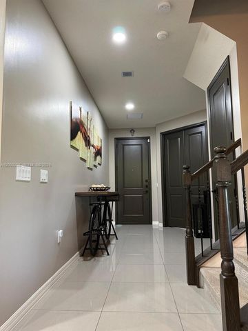 7810 NW 79th Terrace 7810, Tamarac, FL 33321