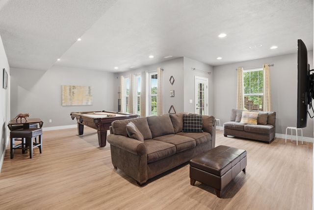 4110 FRONTGATE DR, Columbia, MO 65203