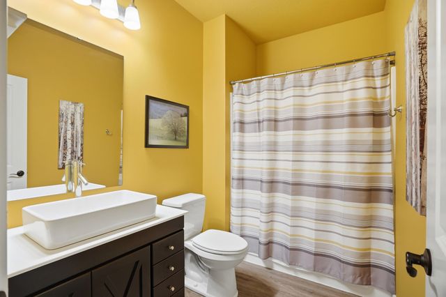 4110 FRONTGATE DR, Columbia, MO 65203