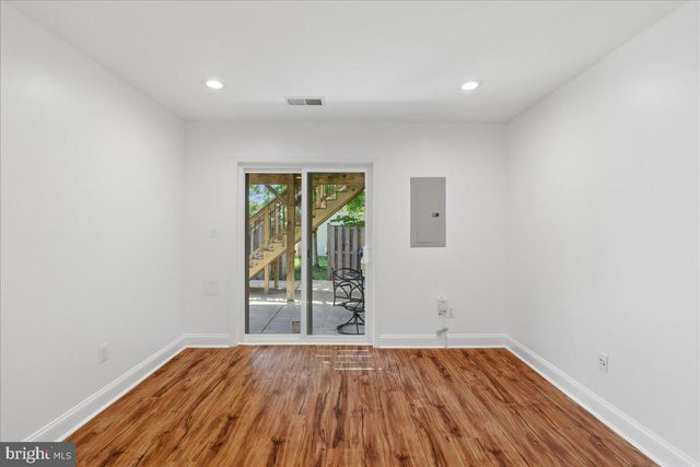 8928 BREWER CREEK PL, Manassas, VA 20109