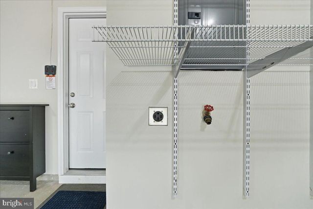 8928 BREWER CREEK PL, Manassas, VA 20109