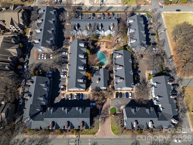 525 N Graham Street, Charlotte, NC 28202