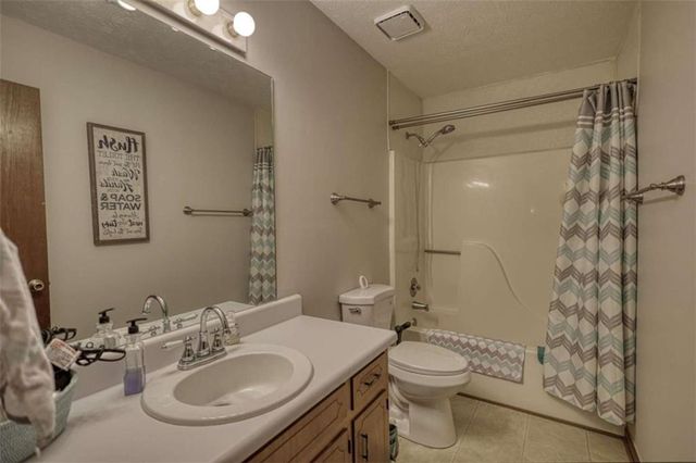 2740 Dennard Rd NE, Conyers, GA 30013