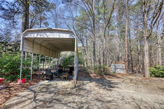 2740 Dennard Rd NE, Conyers, GA 30013