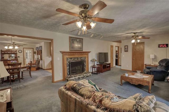 2740 Dennard Rd NE, Conyers, GA 30013