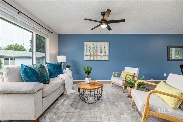 2230 N Constantine, Boise, ID 83704