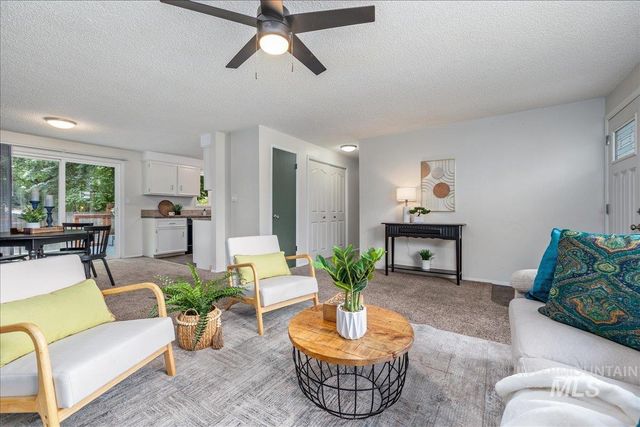 2230 N Constantine, Boise, ID 83704