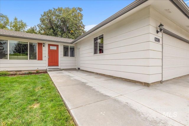 2230 N Constantine, Boise, ID 83704