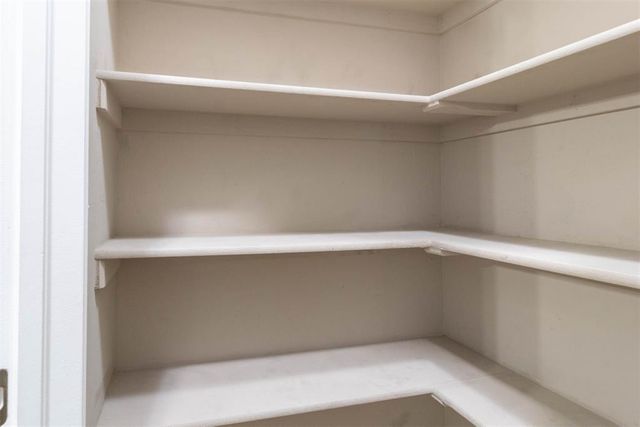 12701 Heritage Oaks Drive, Oklahoma City, OK 73120