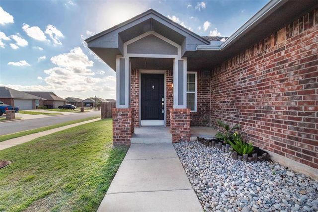 12701 Heritage Oaks Drive, Oklahoma City, OK 73120