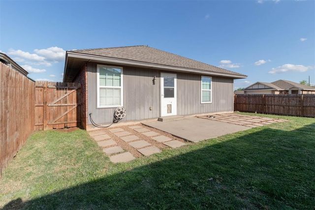 12701 Heritage Oaks Drive, Oklahoma City, OK 73120