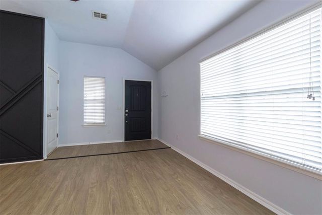 12701 Heritage Oaks Drive, Oklahoma City, OK 73120