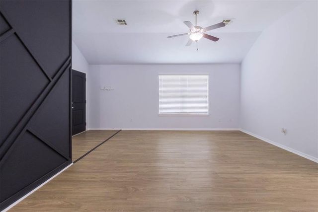 12701 Heritage Oaks Drive, Oklahoma City, OK 73120