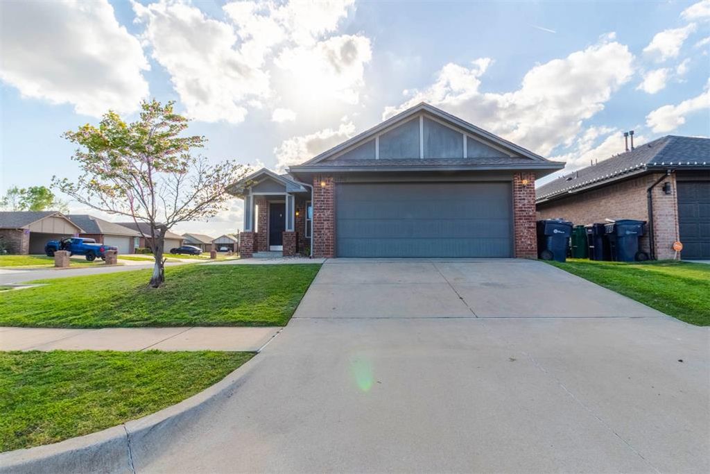 12701 Heritage Oaks Drive, Oklahoma City, OK 73120