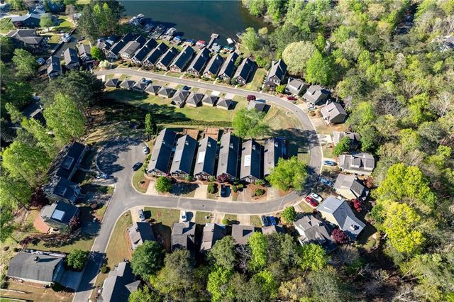 204 Lakeside Drive, Waleska, GA 30183