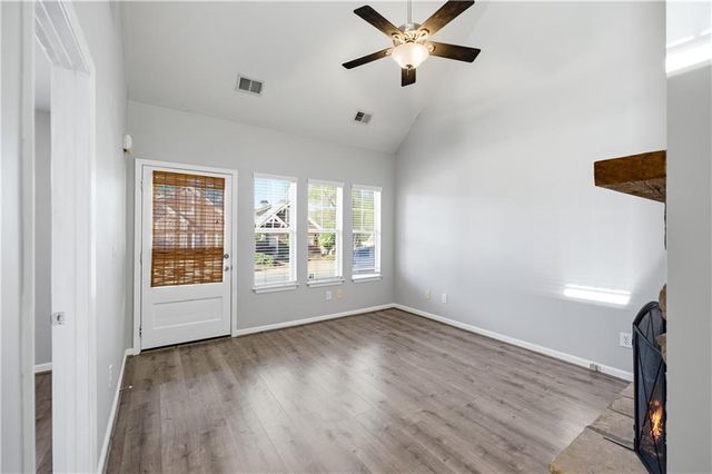 204 Lakeside Drive, Waleska, GA 30183