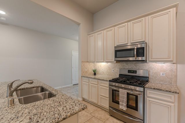 14207 Irvine Ranch Trail, Conroe, TX 77384