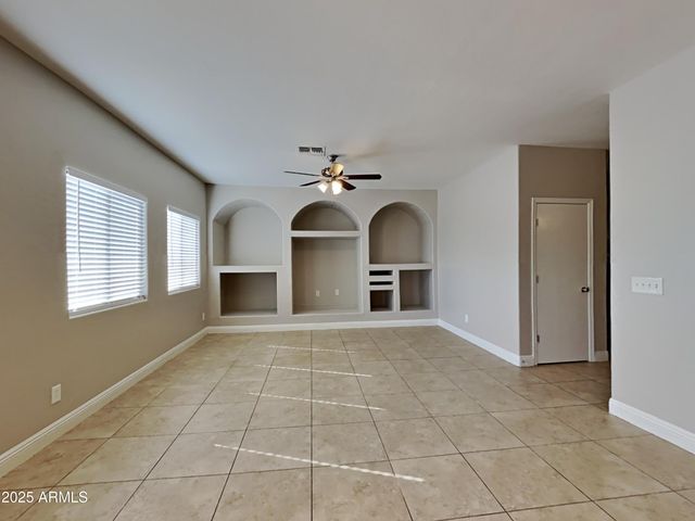 2405 N 92ND Lane, Phoenix, AZ 85037