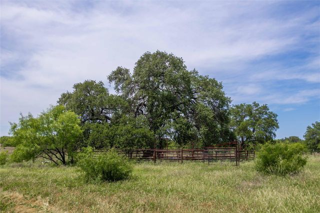 50 county road 189, Mullin, TX 76864