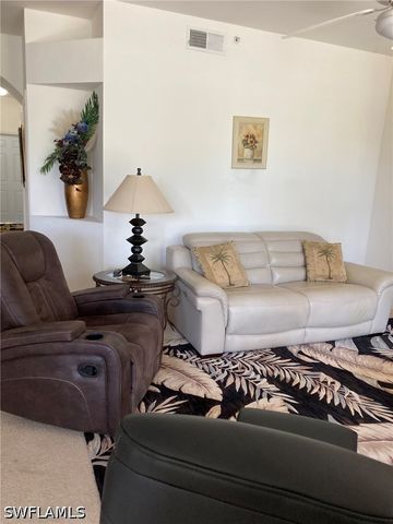 2855 Cypress Trace CIR 102, Naples, FL 34119