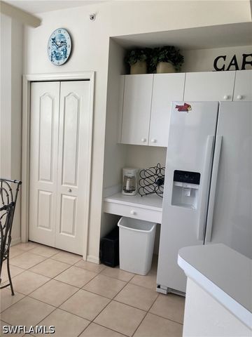 2855 Cypress Trace CIR 102, Naples, FL 34119