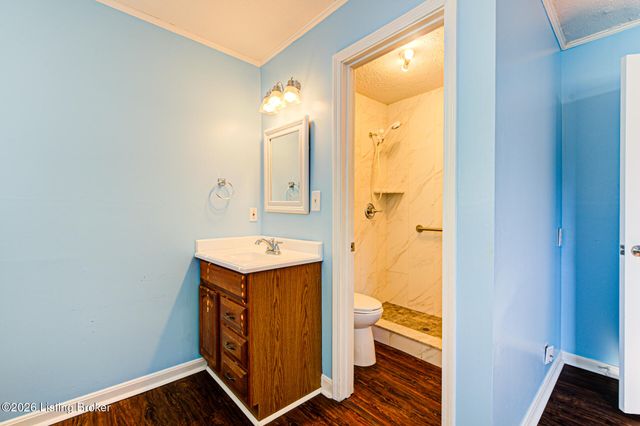 3314 McAdams Ct, Louisville, KY 40299