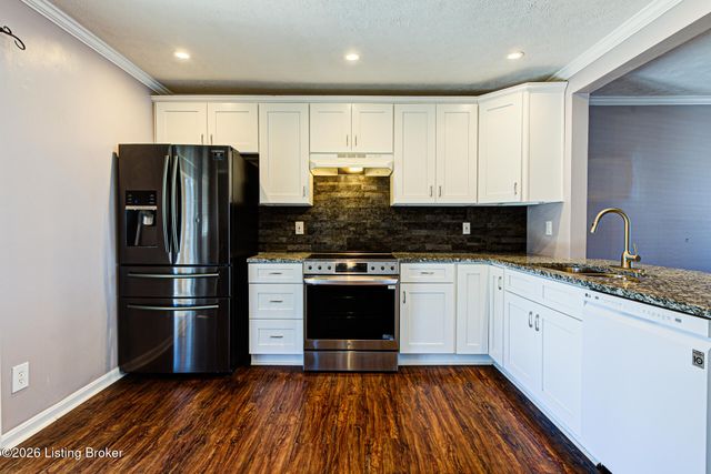 3314 McAdams Ct, Louisville, KY 40299