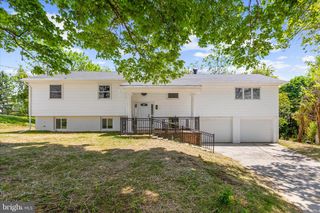 8209 OLD HAGERSTOWN RD, Middletown, MD 21769