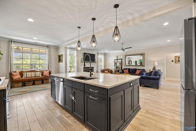 7418 Flint Crossing Circle, Owens Cross Roads, AL 35763