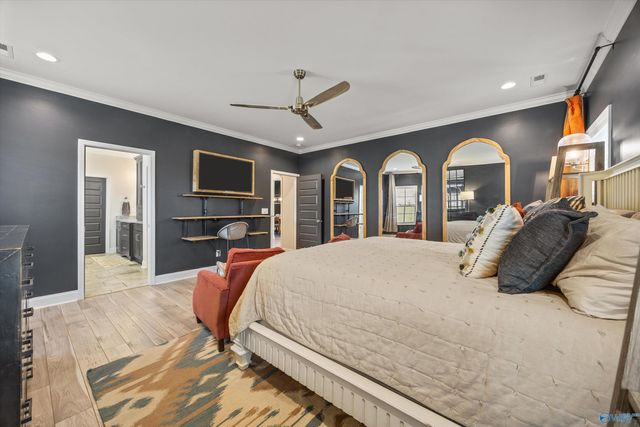 7418 Flint Crossing Circle, Owens Cross Roads, AL 35763