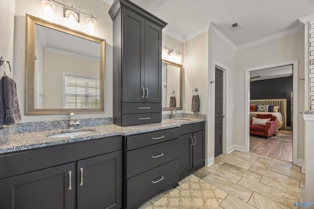 7418 Flint Crossing Circle, Owens Cross Roads, AL 35763