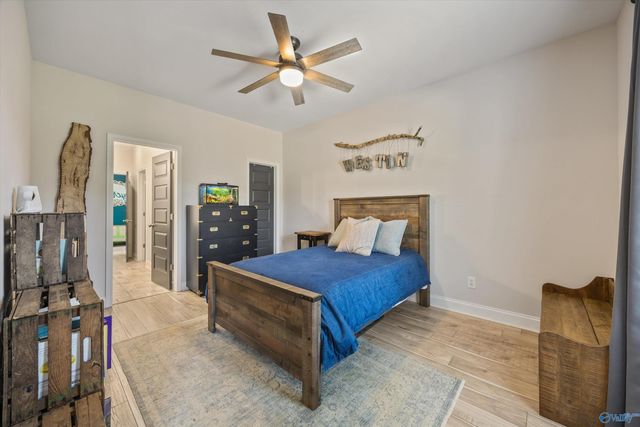 7418 Flint Crossing Circle, Owens Cross Roads, AL 35763