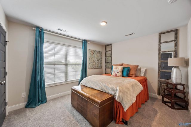 7418 Flint Crossing Circle, Owens Cross Roads, AL 35763