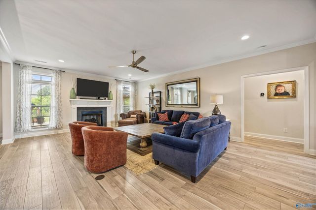 7418 Flint Crossing Circle, Owens Cross Roads, AL 35763