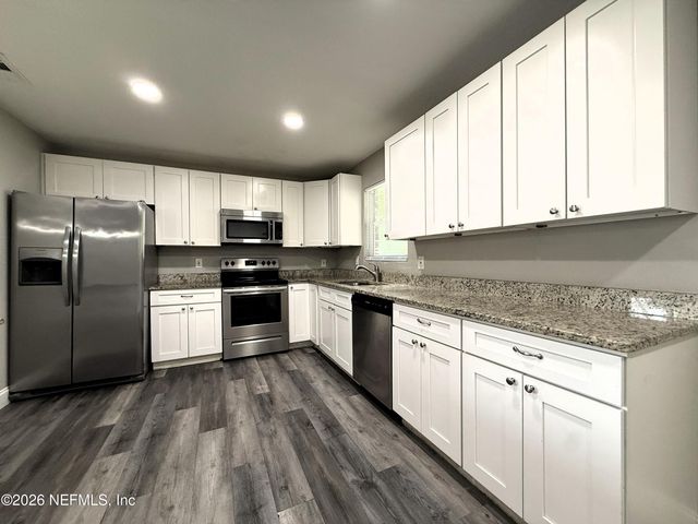 6557 LOU Drive N, Jacksonville, FL 32216