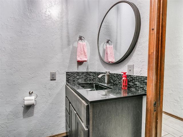 12029 NE 26th Street, Choctaw, OK 73020