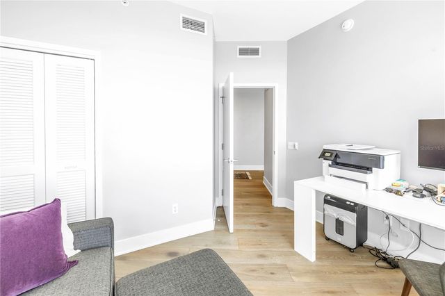 175 1ST STREET S 1006, St Petersburg, FL 33701