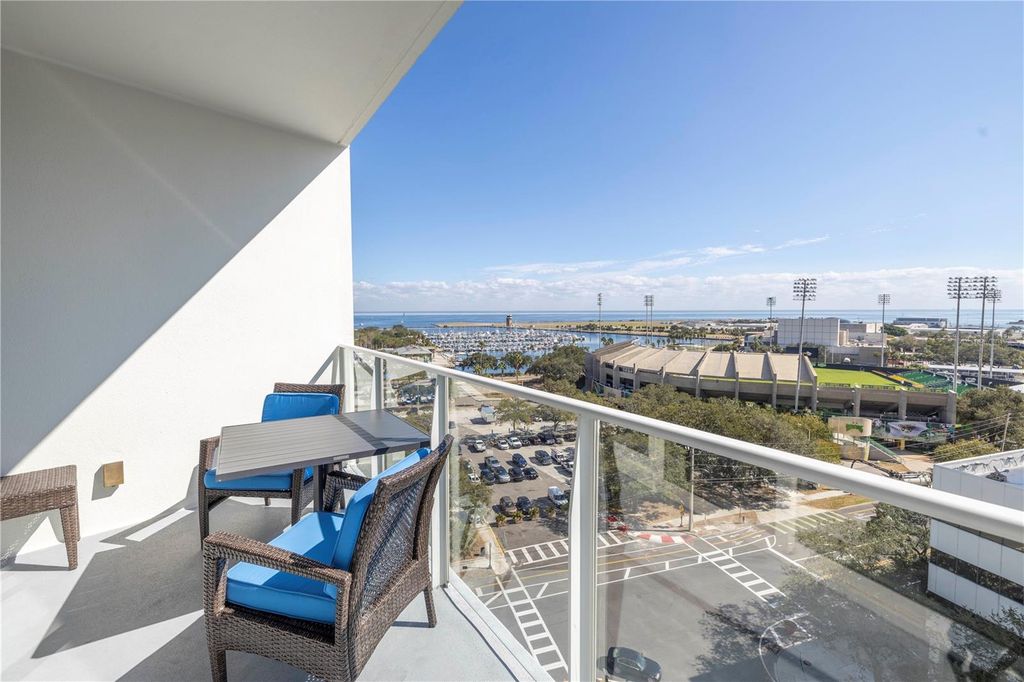 175 1ST STREET S 1006, St Petersburg, FL 33701