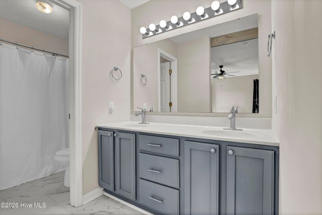 527 Raintree Road, Jacksonville, NC 28540