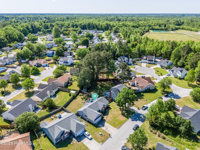 527 Raintree Road, Jacksonville, NC 28540