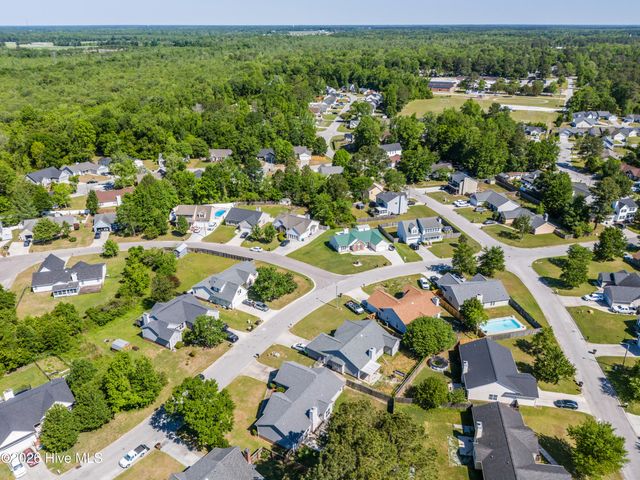 527 Raintree Road, Jacksonville, NC 28540