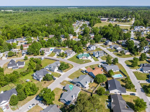 527 Raintree Road, Jacksonville, NC 28540